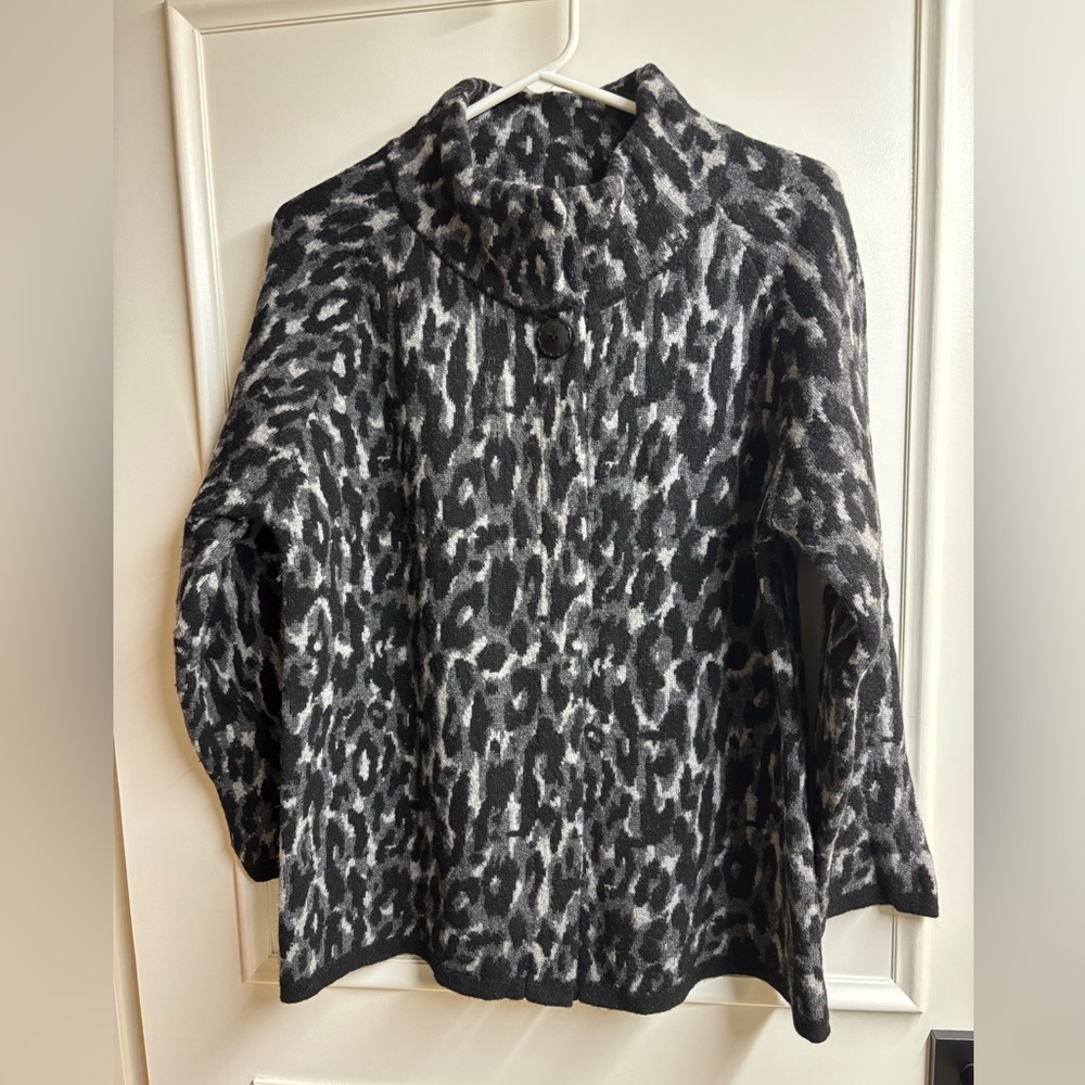 Leopard Print Black and Gray Women's Cardigan
